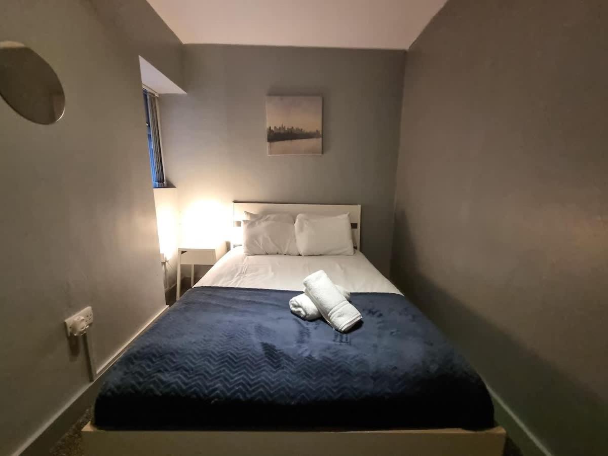 Centre Flat By Superhost * Manchester